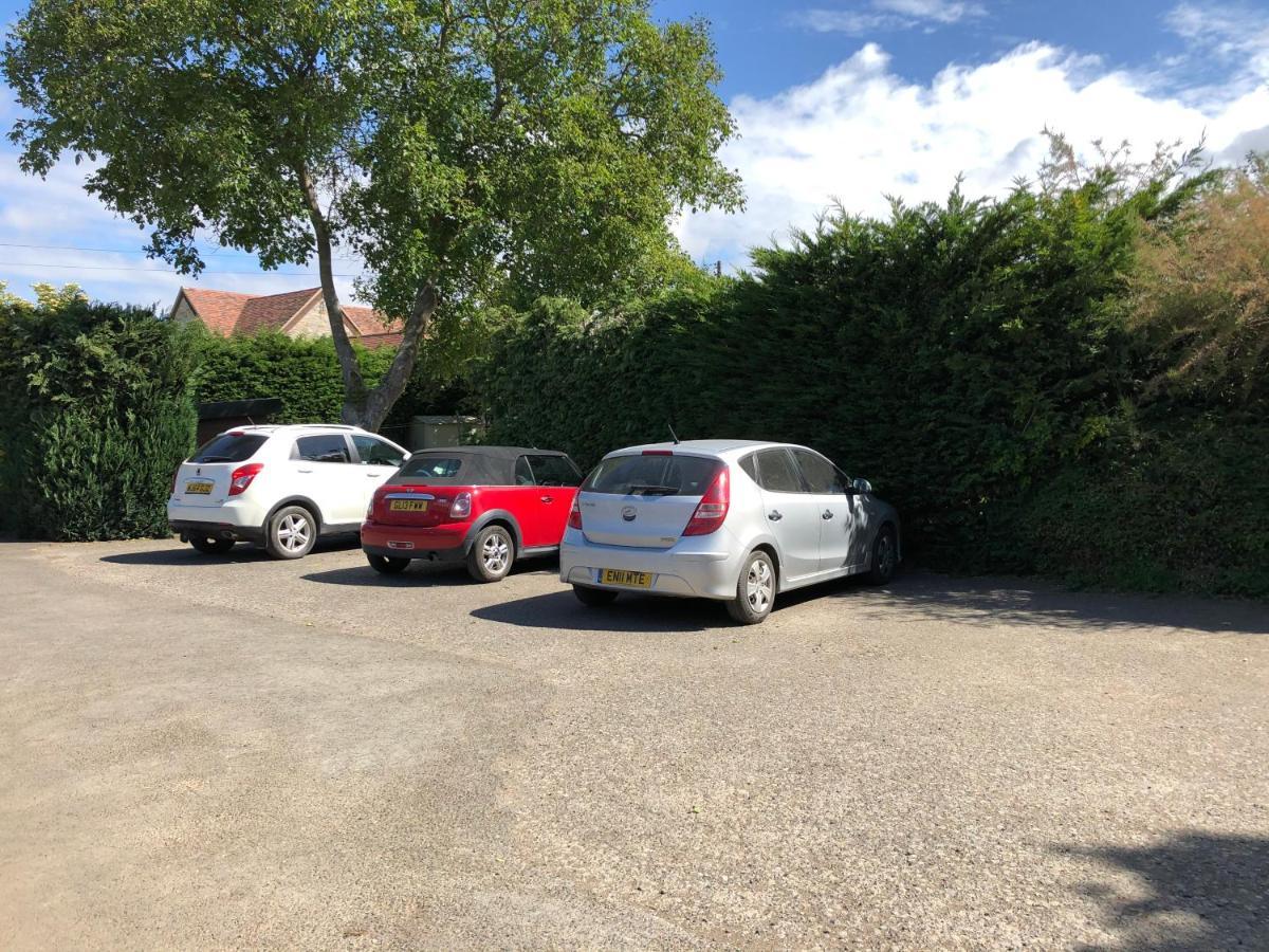 Hostal Brookleys Bidford Exterior foto